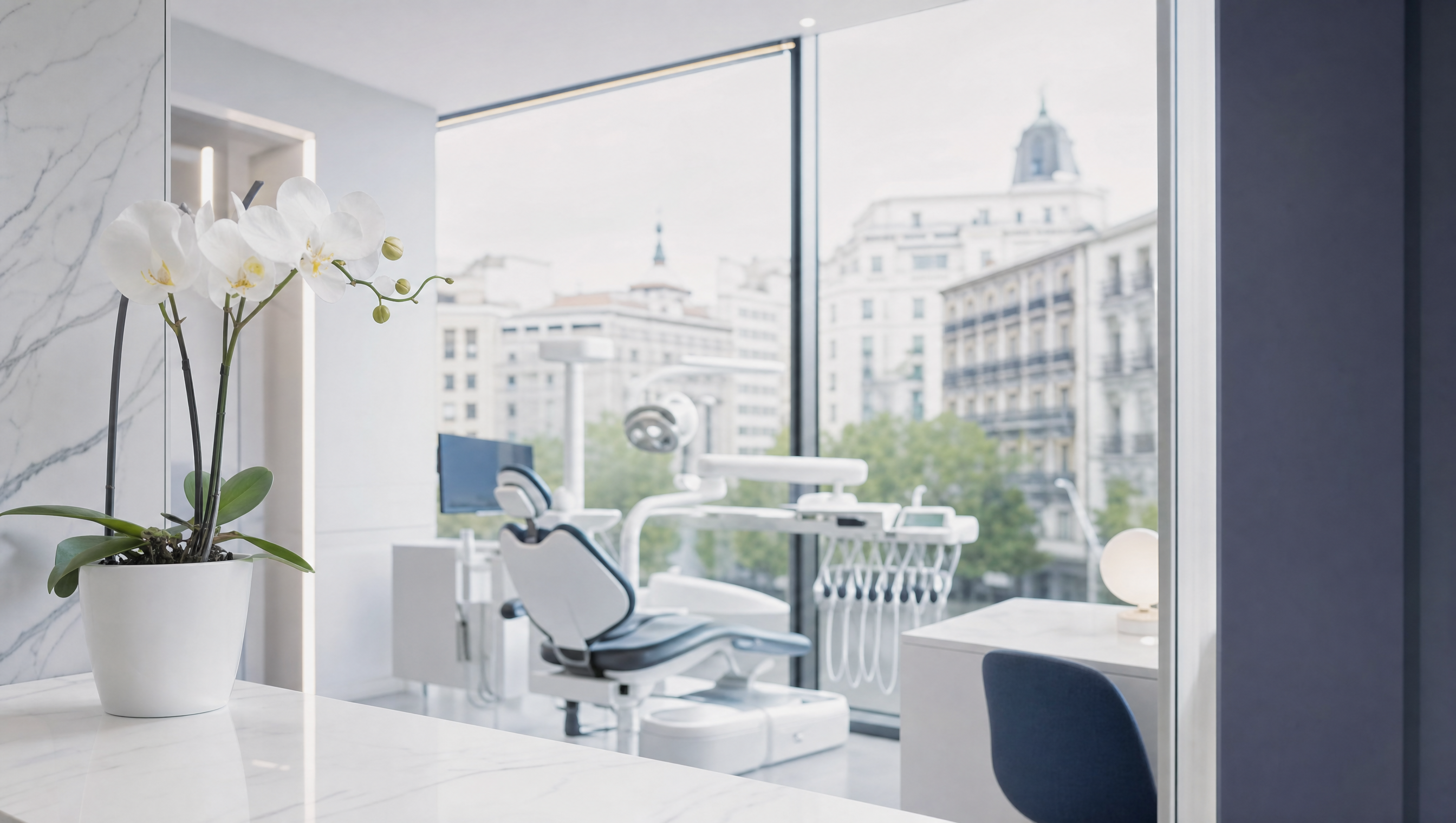 Interior de la clínica dental ESMALTE